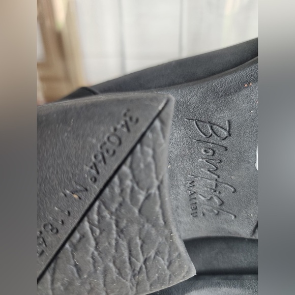 Size 8- Blowfish Malibu Vegan Ankle Western Cowboy Boots Booties- black - Picture 8 of 9